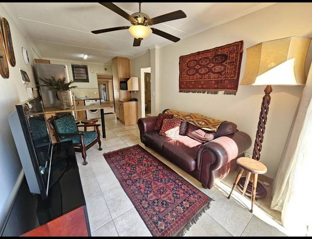 1 BEDROOM APARTMENT FOR SALE IN MONTANA TUINE